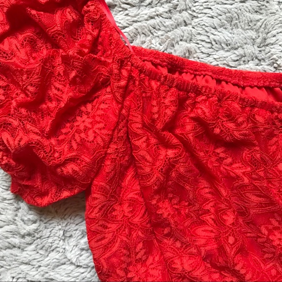 Topshop Large Red Floral Lace Bardot Crop Top - Picture 3 of 4